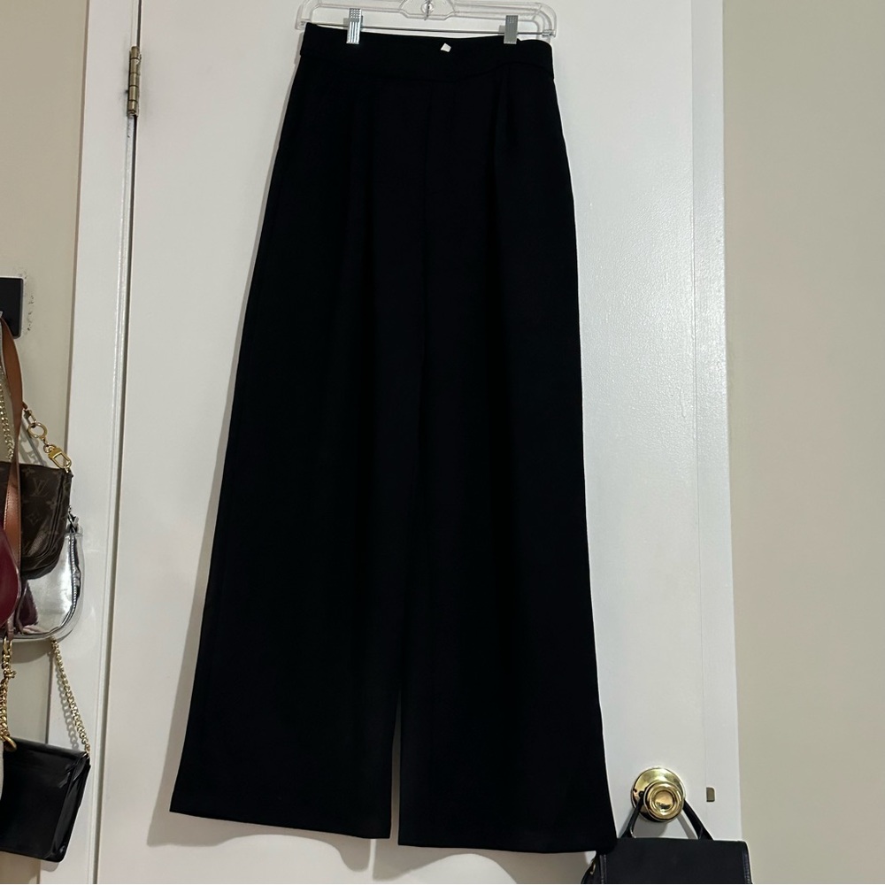 HALARA Black Wide-Leg Pants